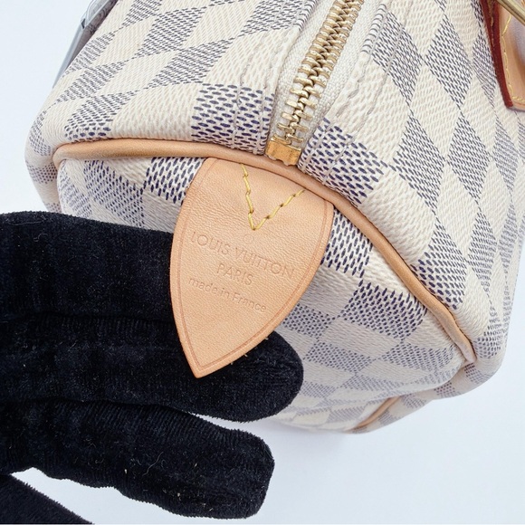 Pre-owned Louis Vuitton canvas Crossbody Bags
Damier Azur Speedy 30(MB1172) - Picture 10 of 11